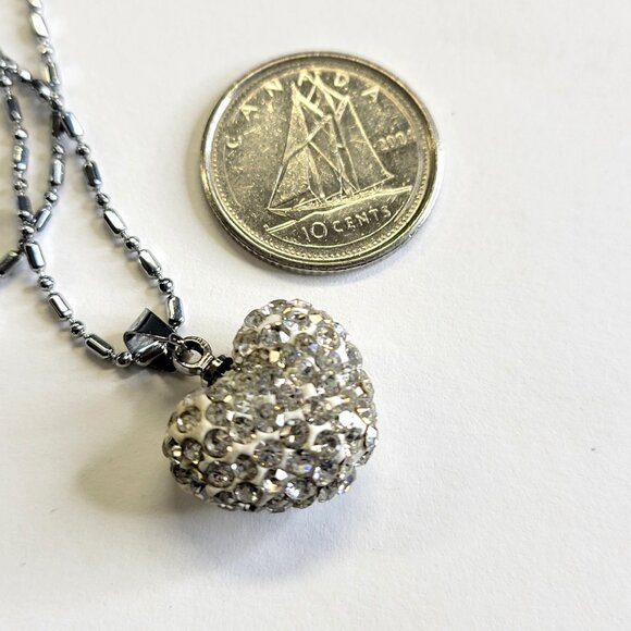 Kids or Teens White Heart Shape Pendant On 18K Silver Necklace - Picture 2 of 12